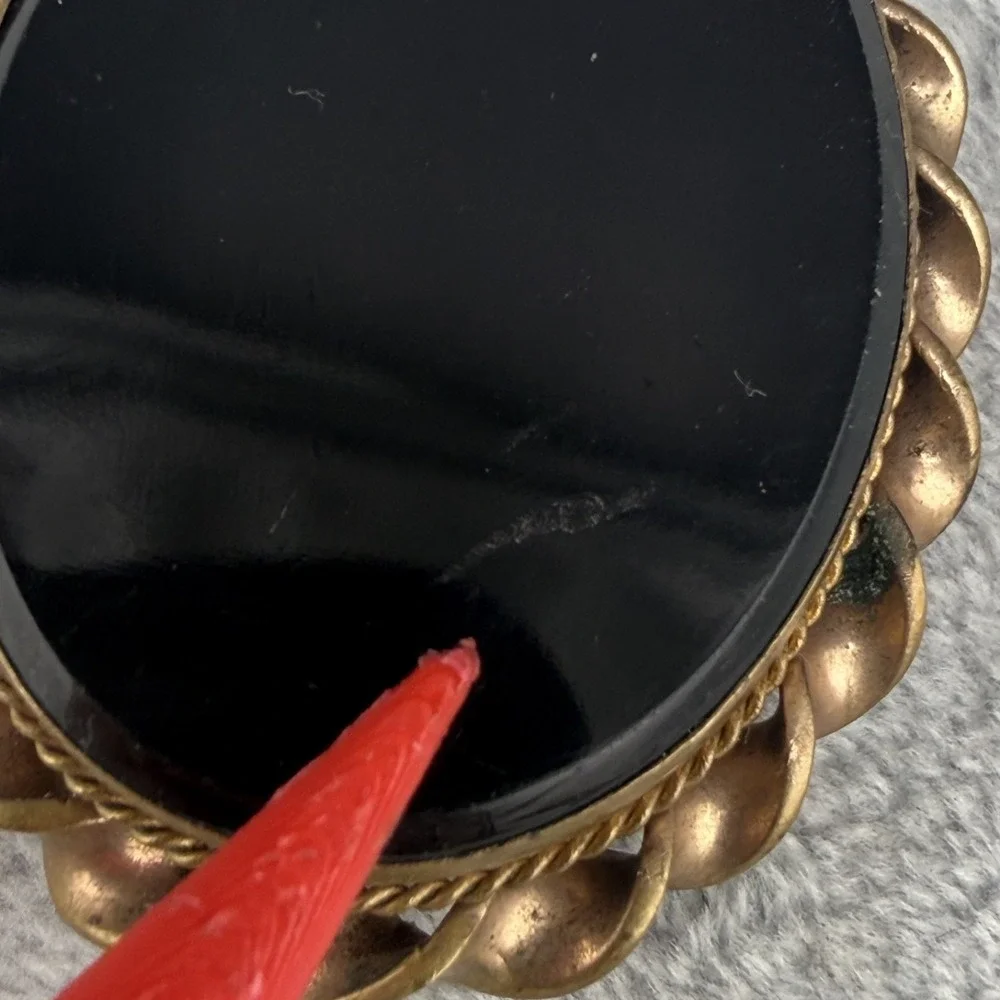 Vintage Victorian Brooch Gold Tone‎ Black  READ